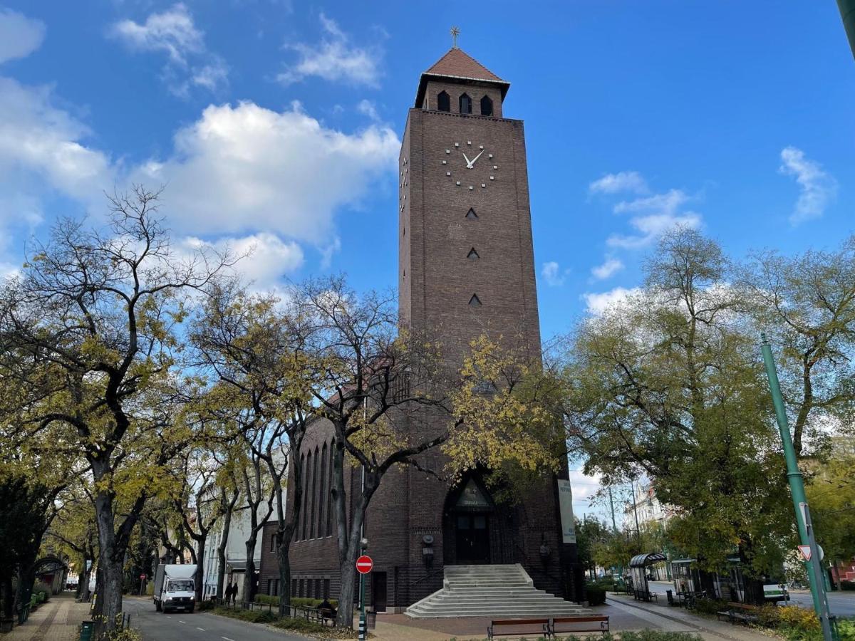 Hip Riverview Bestern Szeged Eksteriør billede