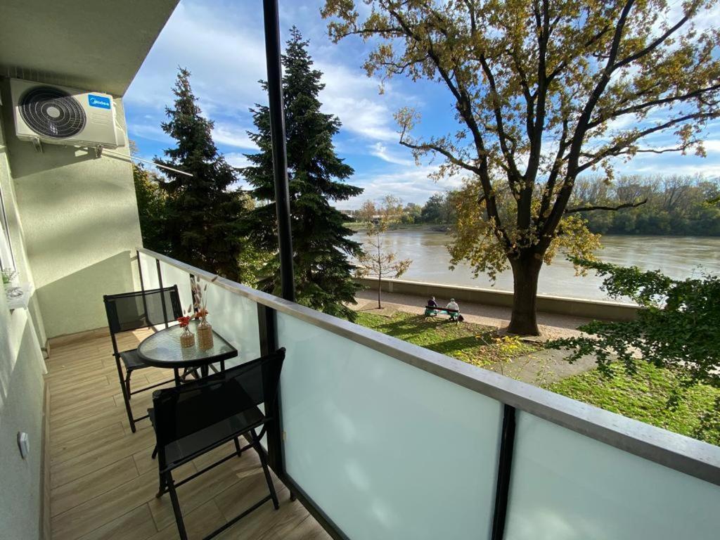 Hip Riverview Bestern Szeged Eksteriør billede
